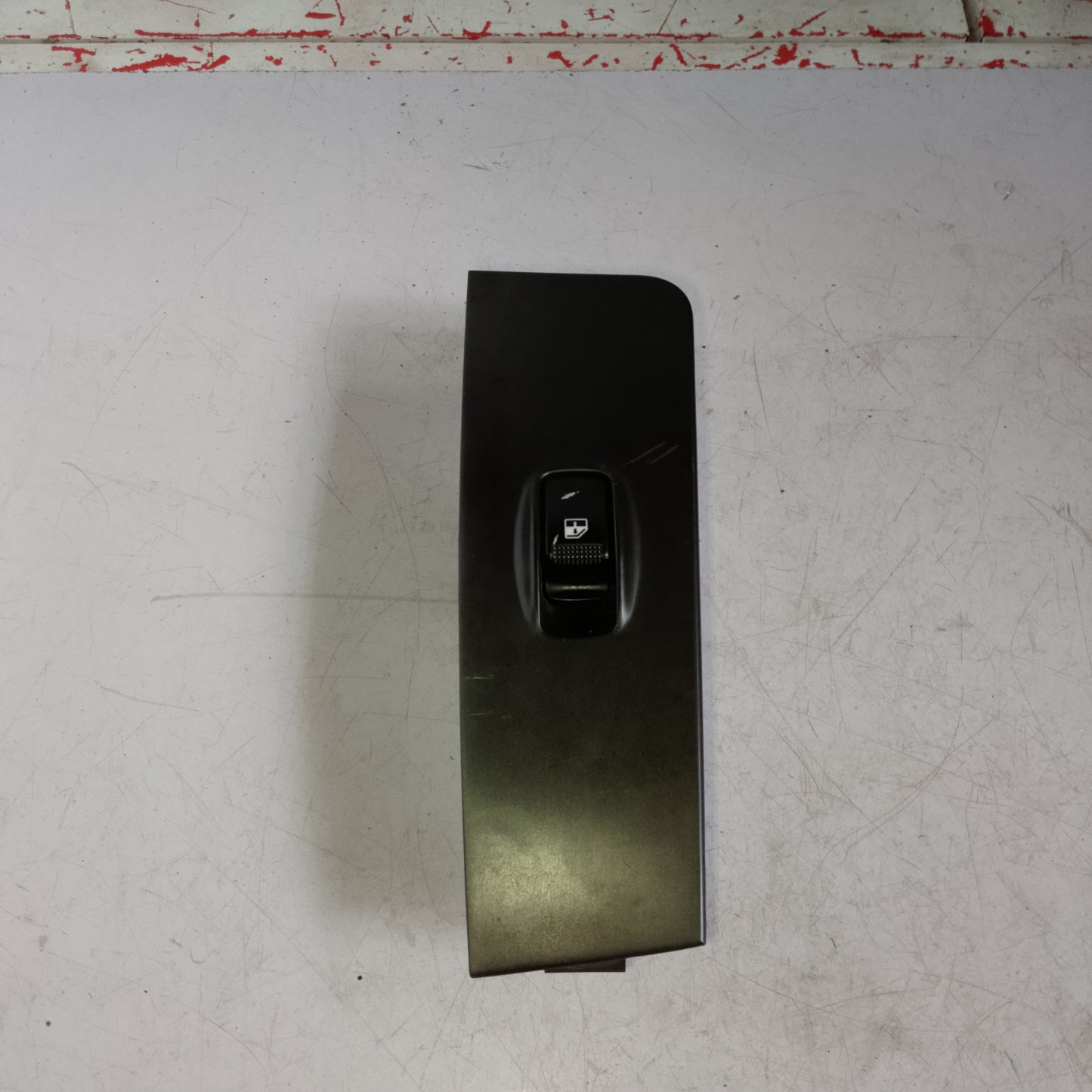 Window Switch | Driver Side | Hyundai Matrix