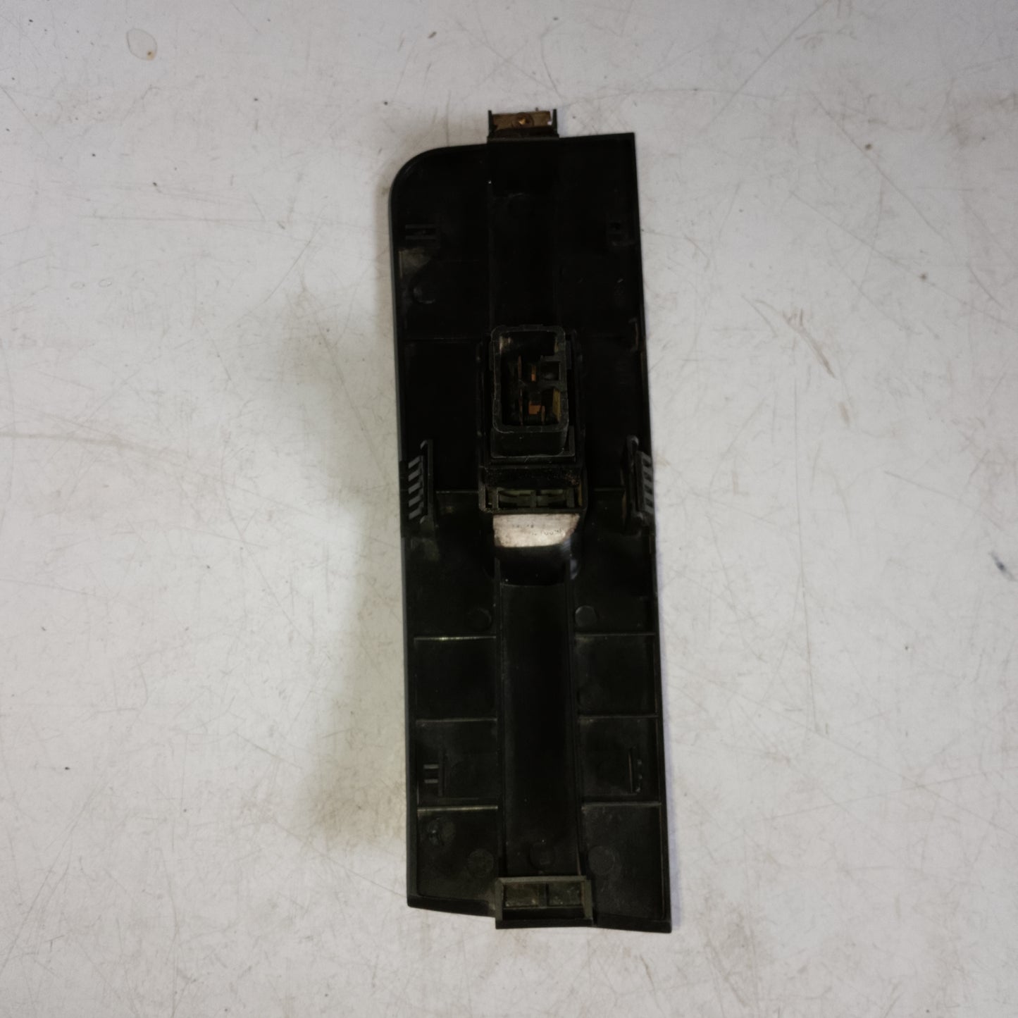 Window Switch | Driver Side | Hyundai Matrix