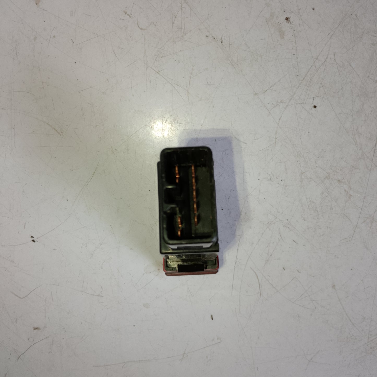 Hazzard Switch | Hyundai Matrix
