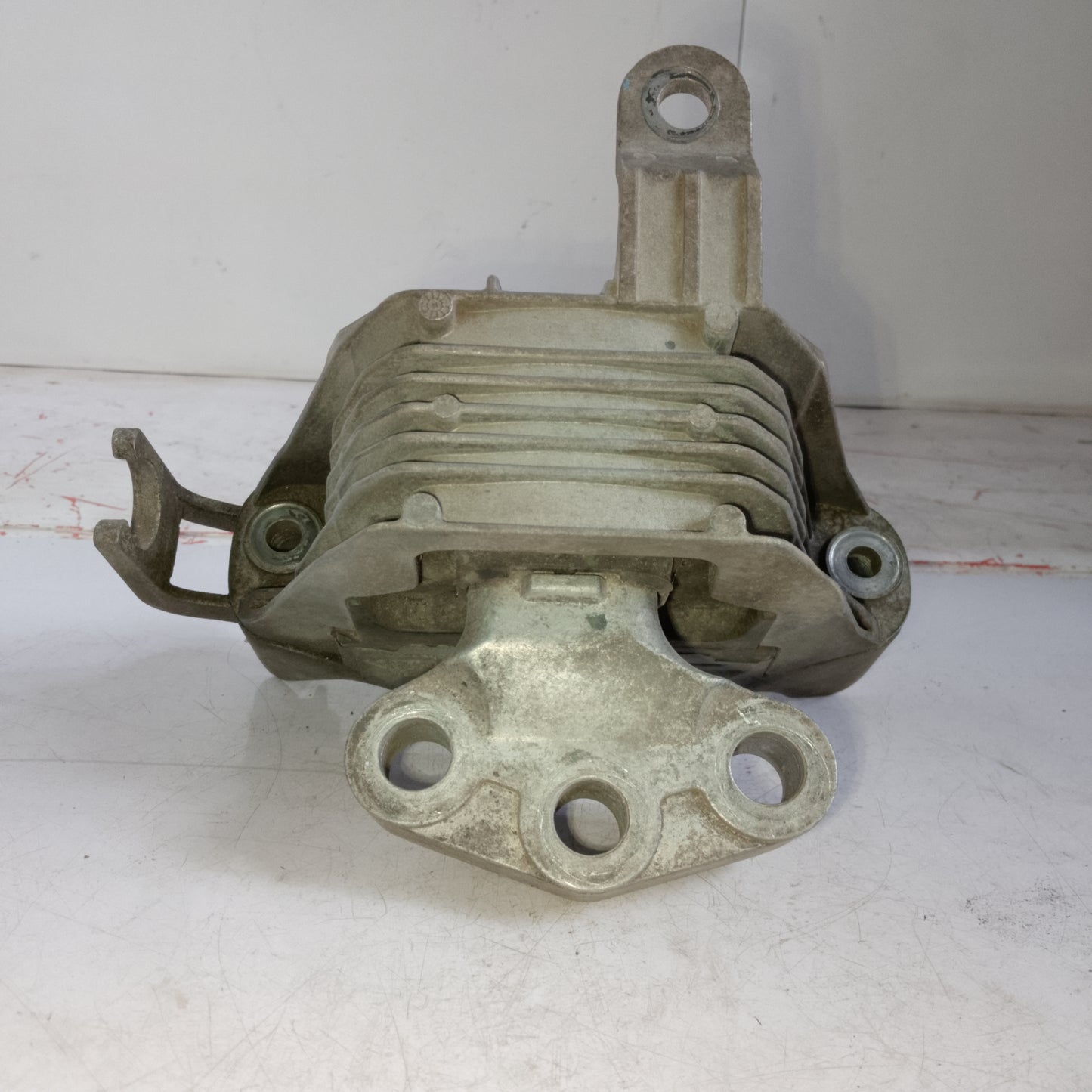 Engine Mounting | Chevrolet Cruze