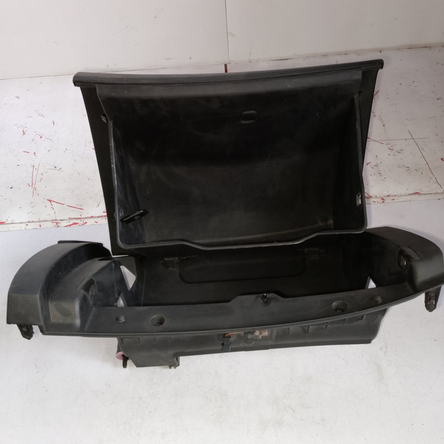 Glove Box | Chevrolet Cruze