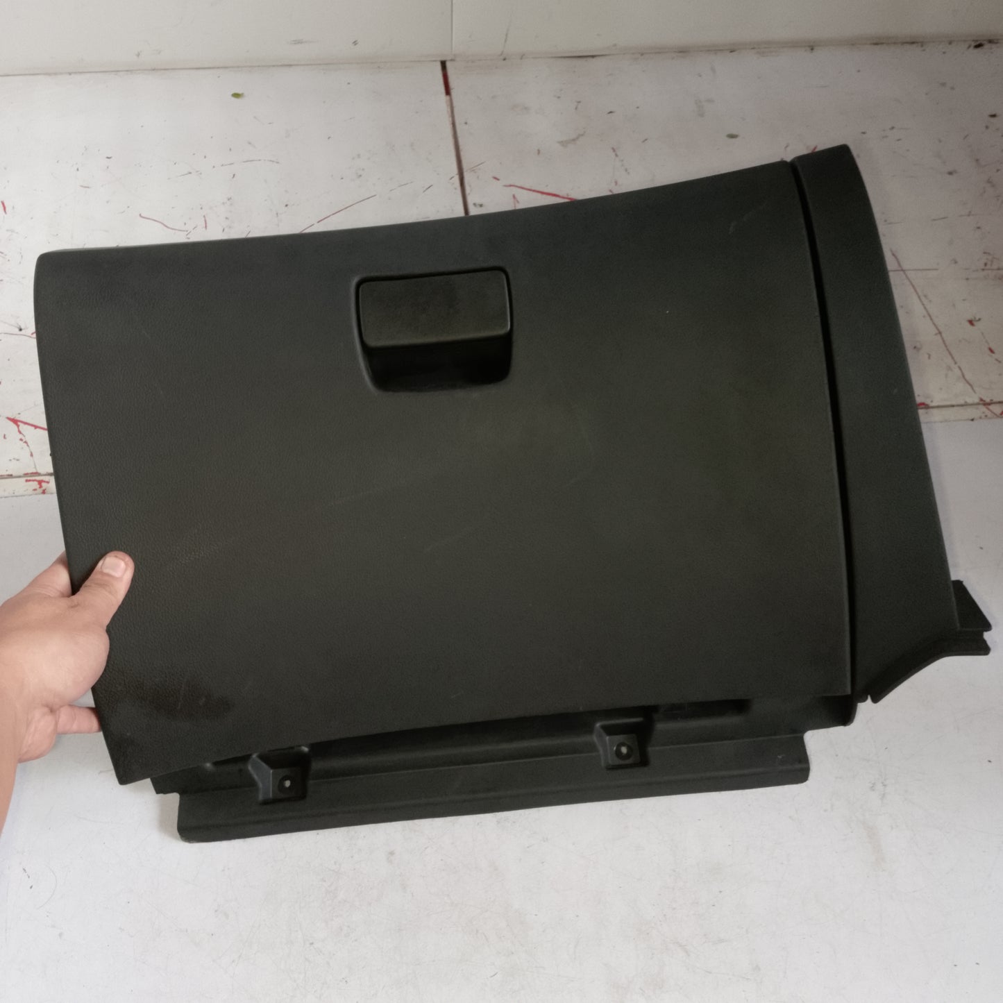 Glove Box | Chevrolet Cruze