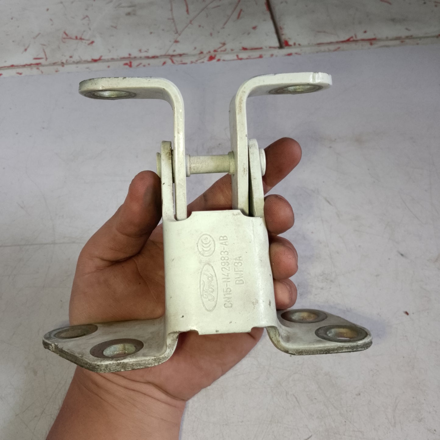 Door Hinges | Ford Ecosport