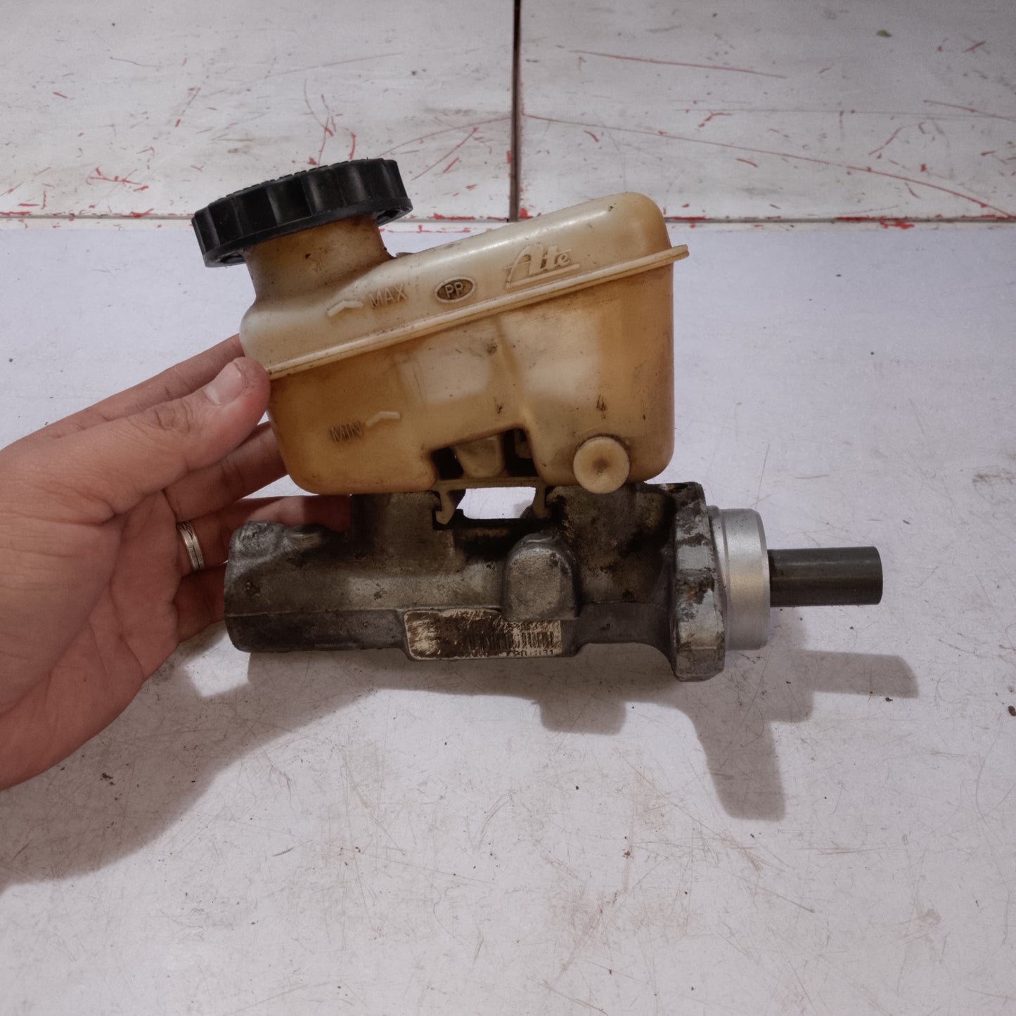 Brake Master | Ford Escape 2.0