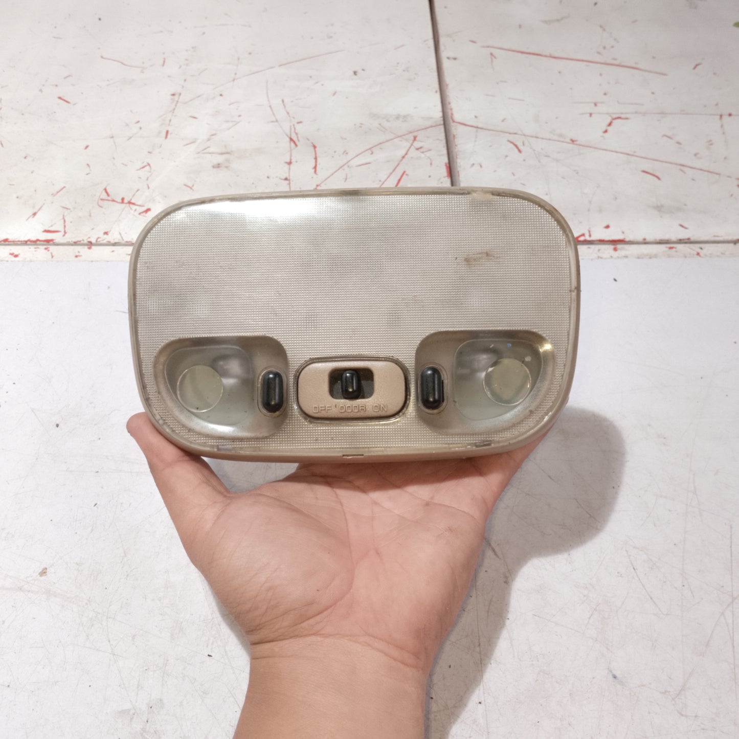 Dome Light | Ford Escape 2.0