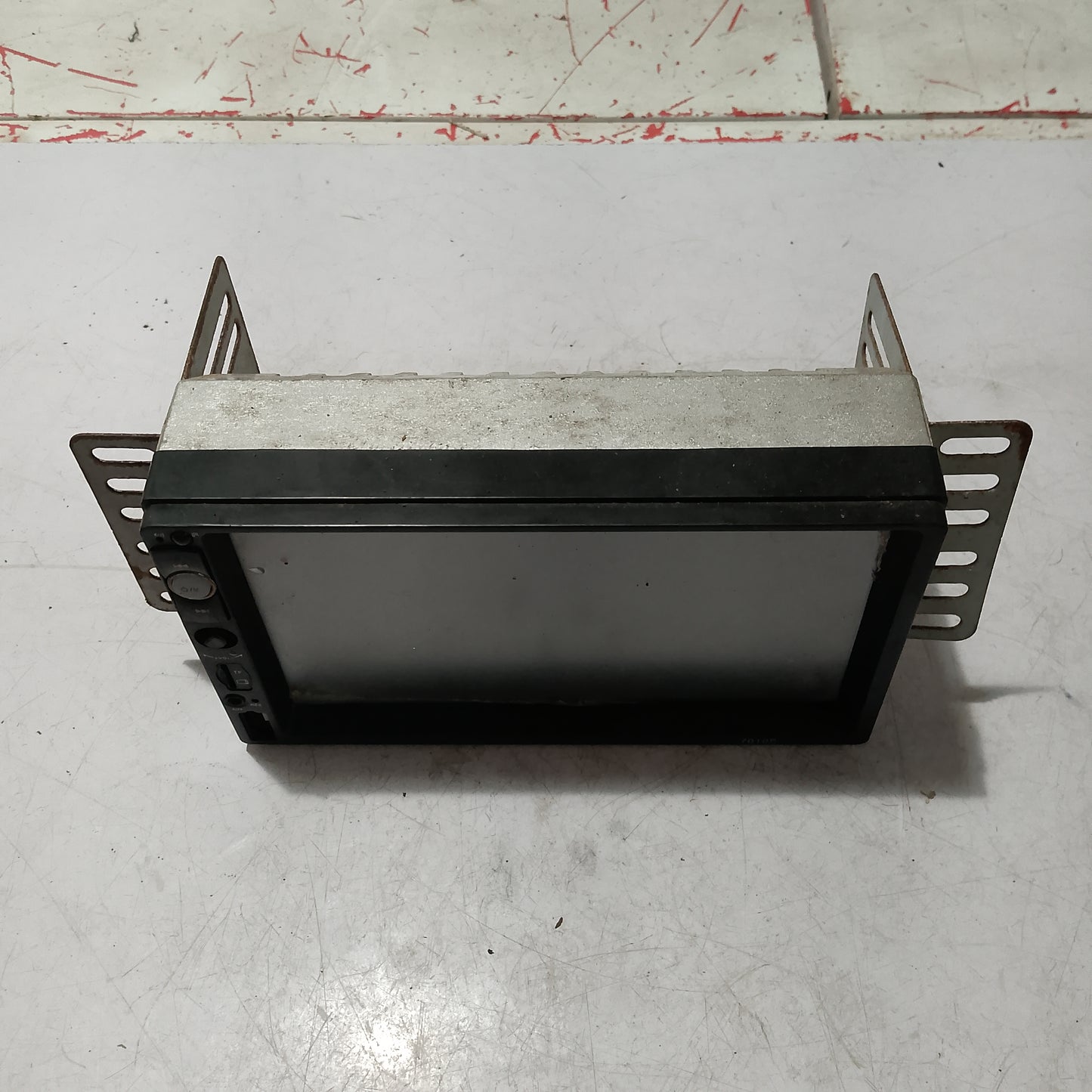 Sterio | Ford Escape 2.0