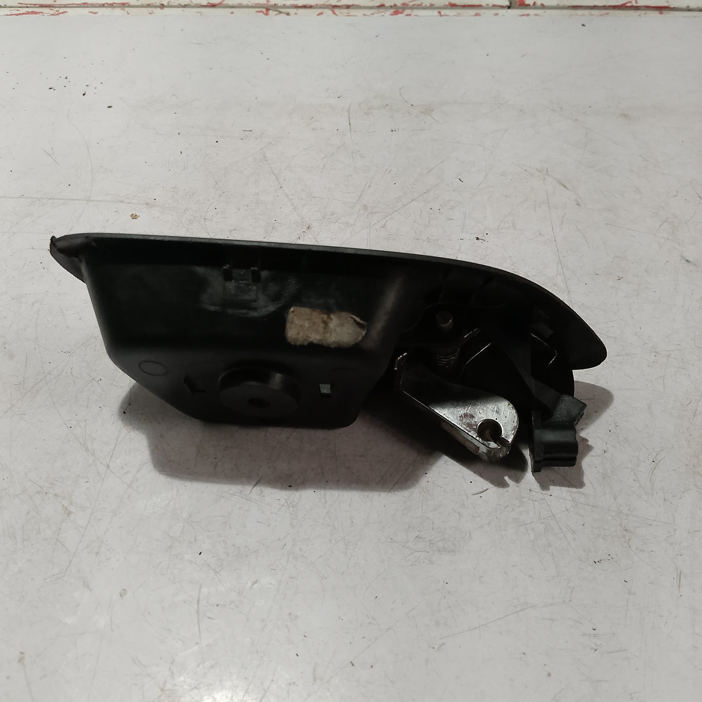Inner Door Handle | Front Driver Side | Chevrolet Cruze