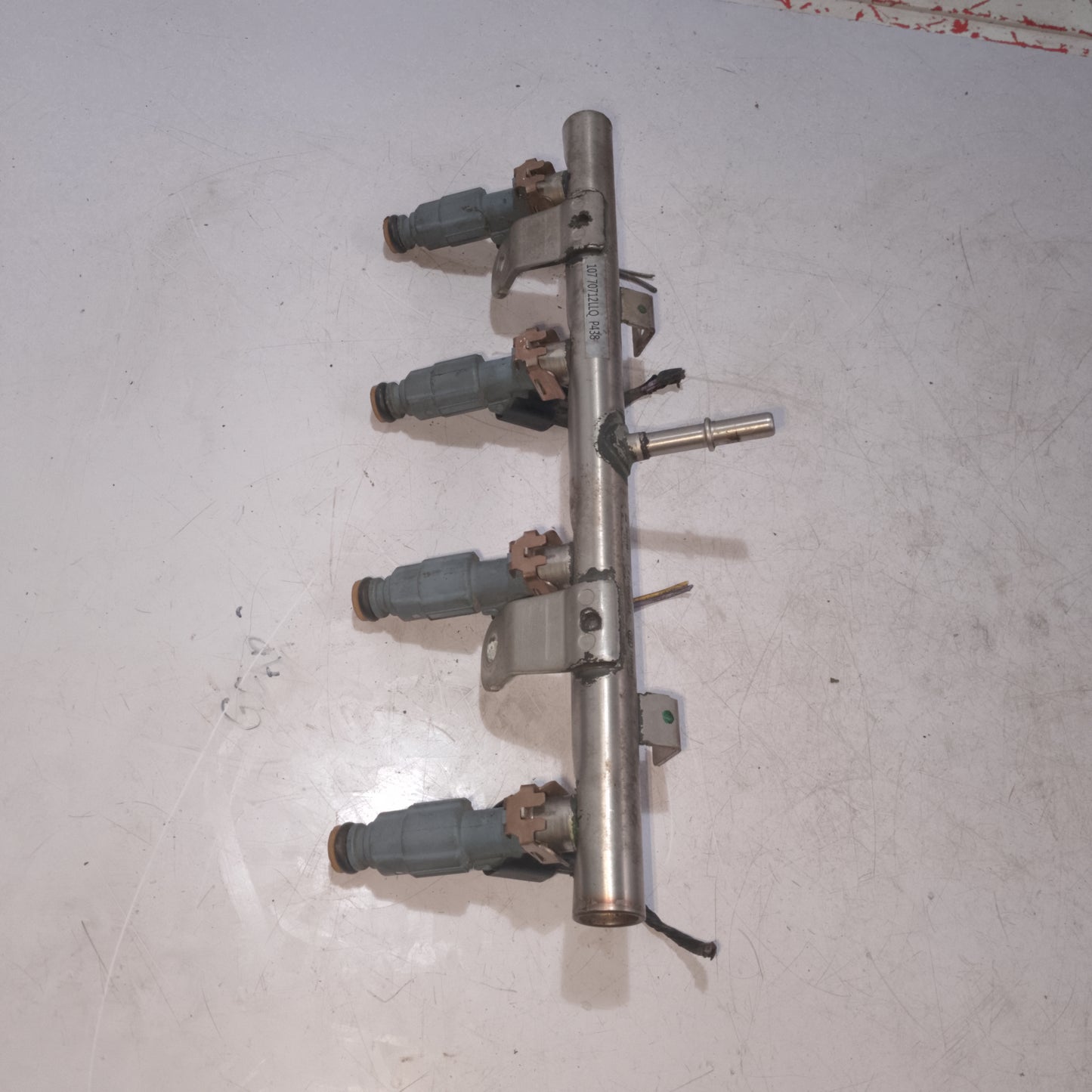 Fuel Rail Assembly | Chevrolet Sail