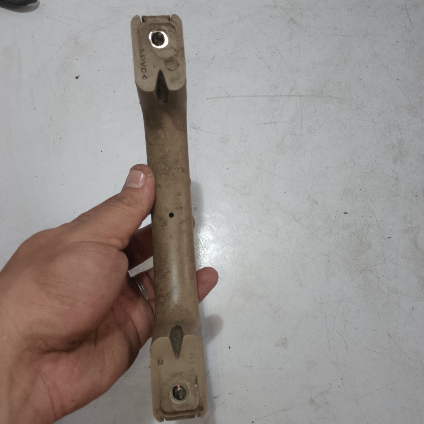 Ceiling Handle | Rear Passenger Side | Ford Escape 2.0