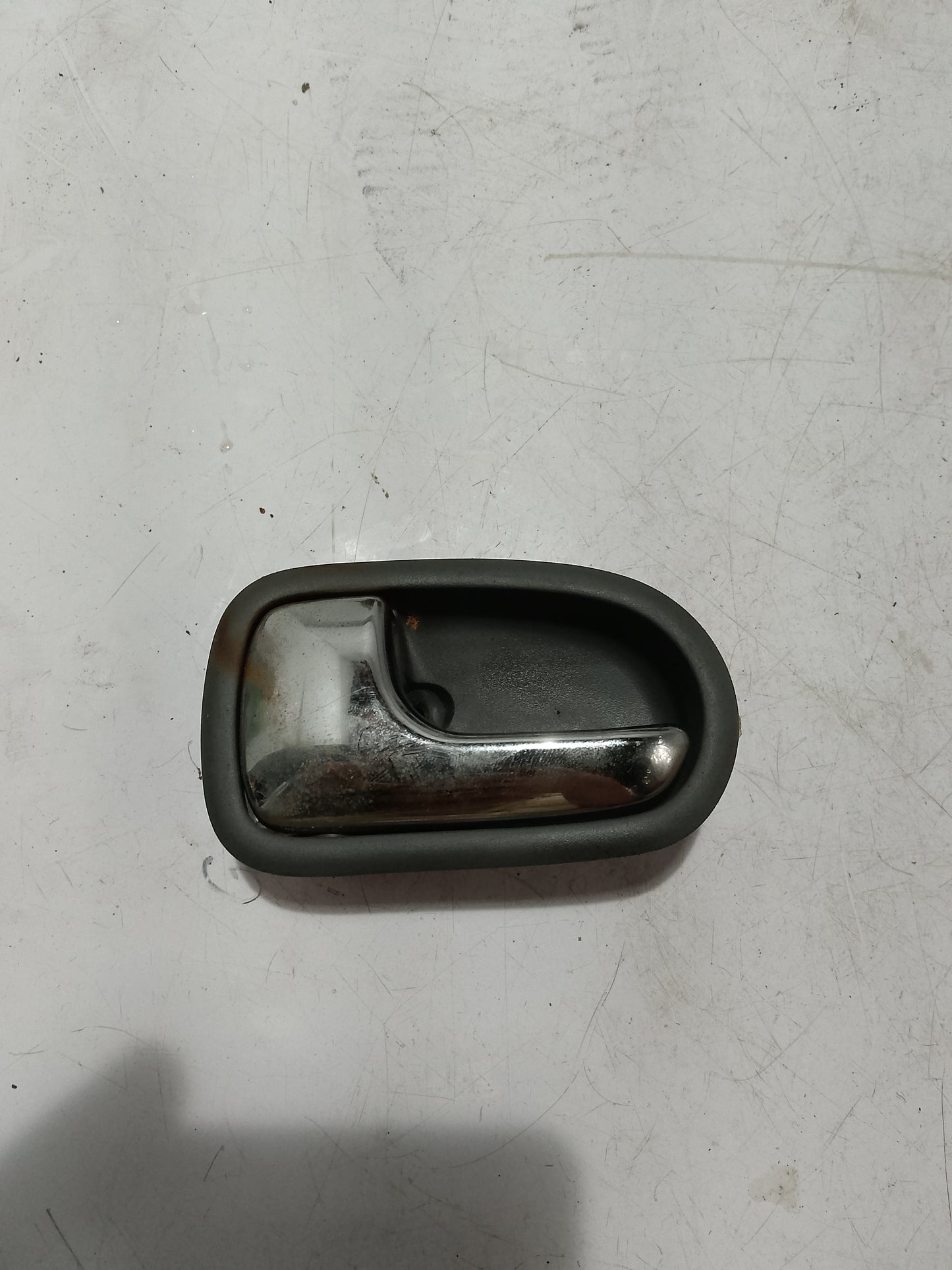 Inner Door Handle | Driver Side | Ford Lynx