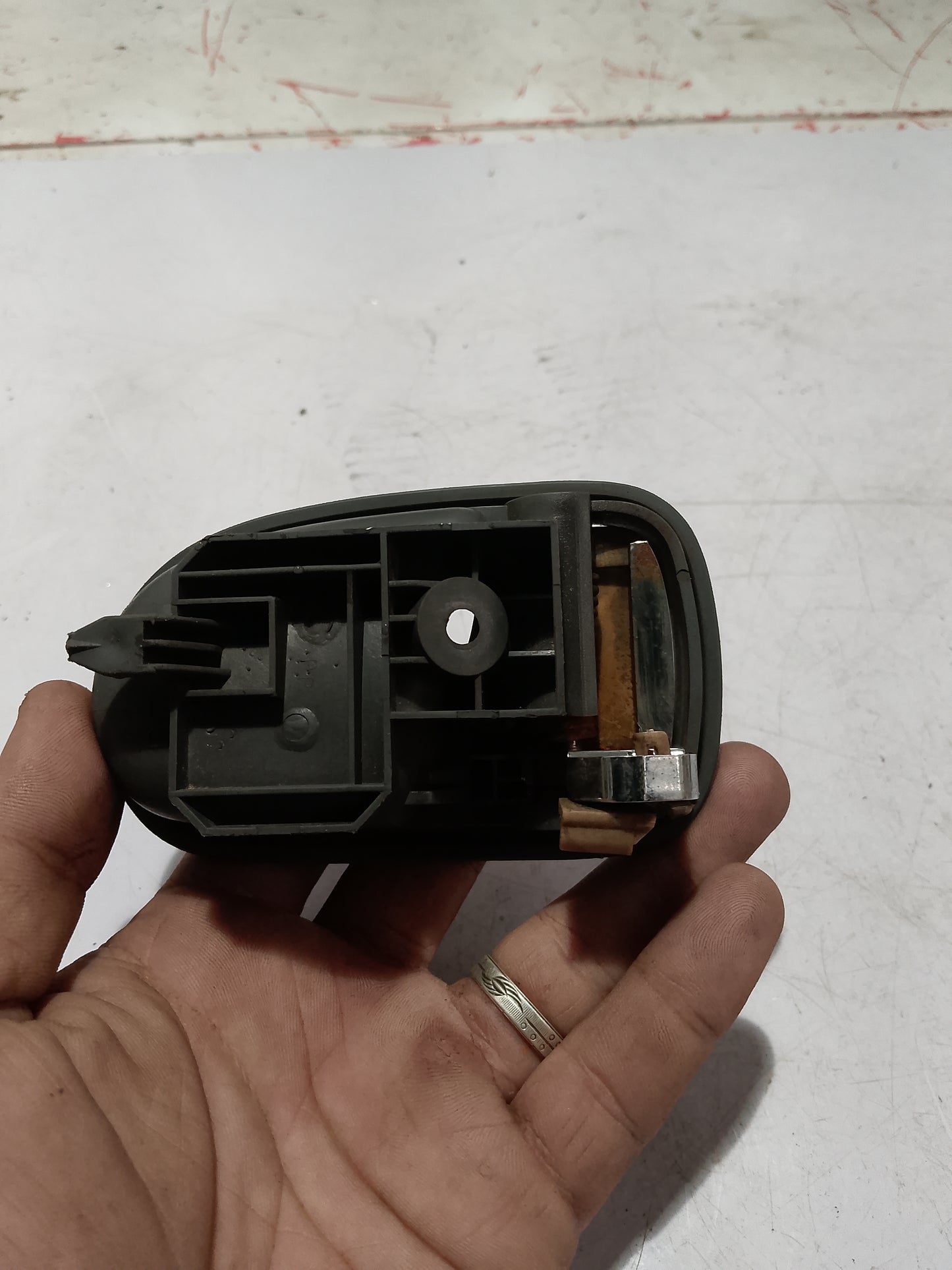 Inner Door Handle | Driver Side | Ford Lynx