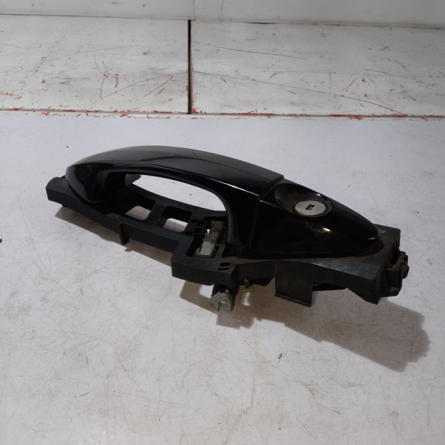 Outer Door Handle | Front Driver Side | Ford Fiesta 1.5
