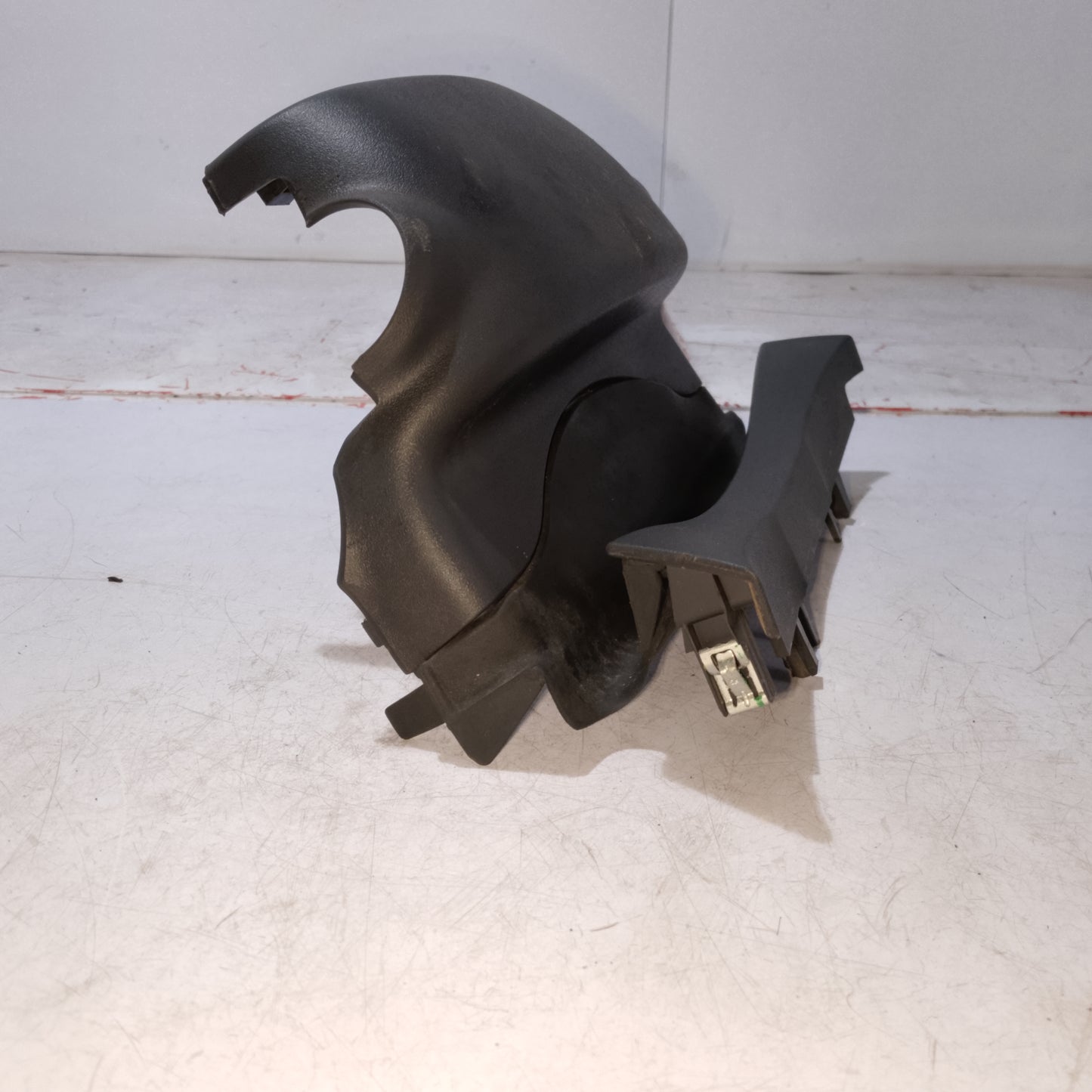 Steering Wheel Column Cover | Ford Fiesta 1.5