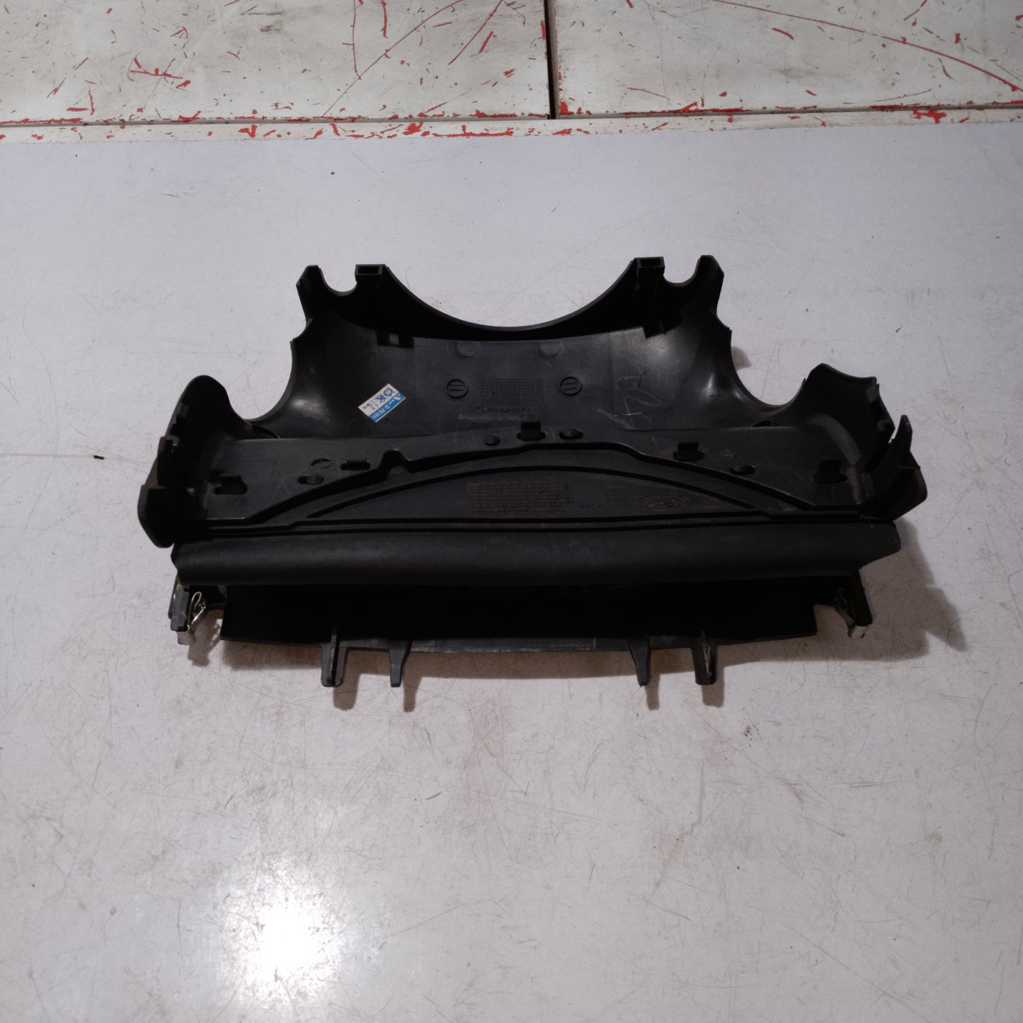 Steering Wheel Column Cover | Ford Fiesta 1.5