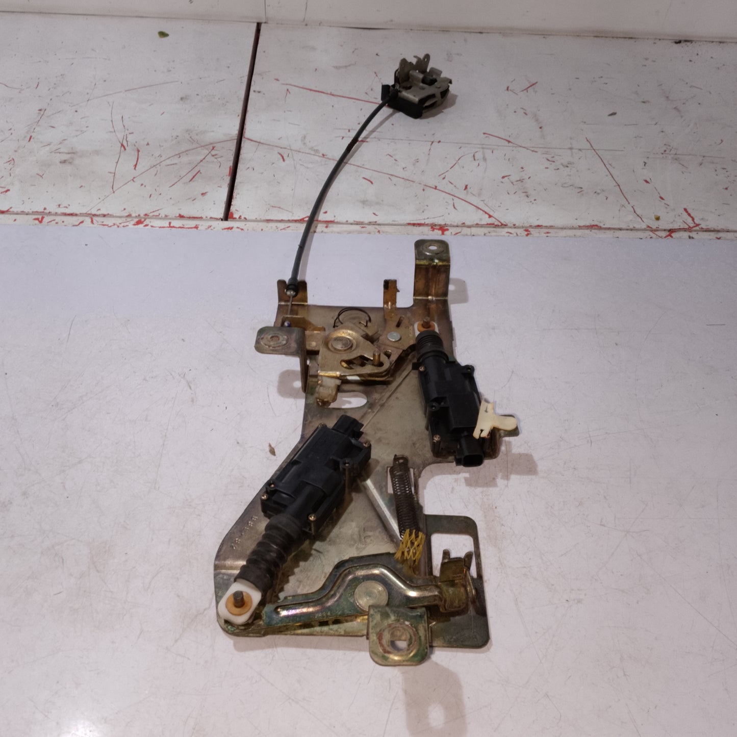 Trunk Door Lock Actuator | Explorer