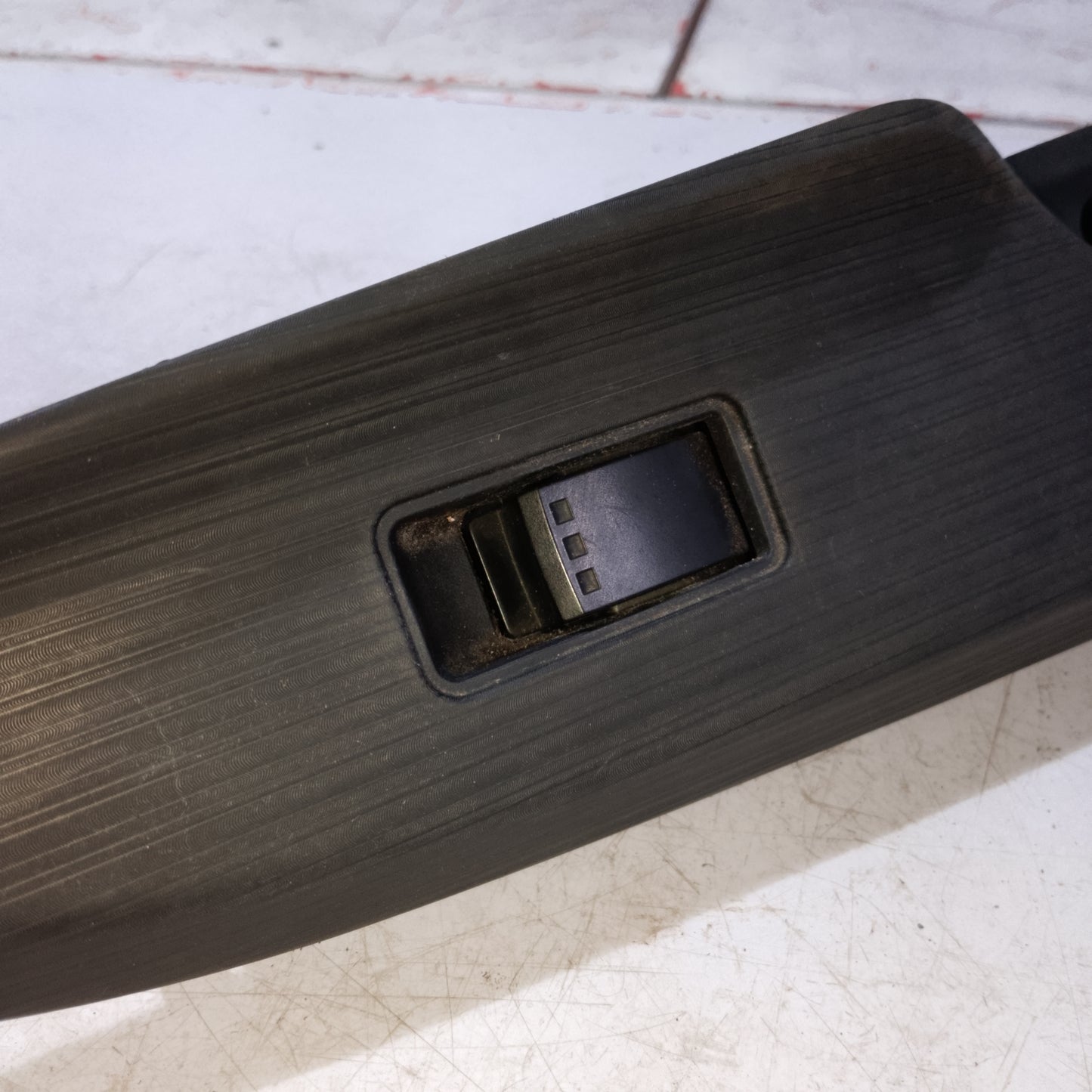 Window Switch | Passenger Side | Toyota Avanza