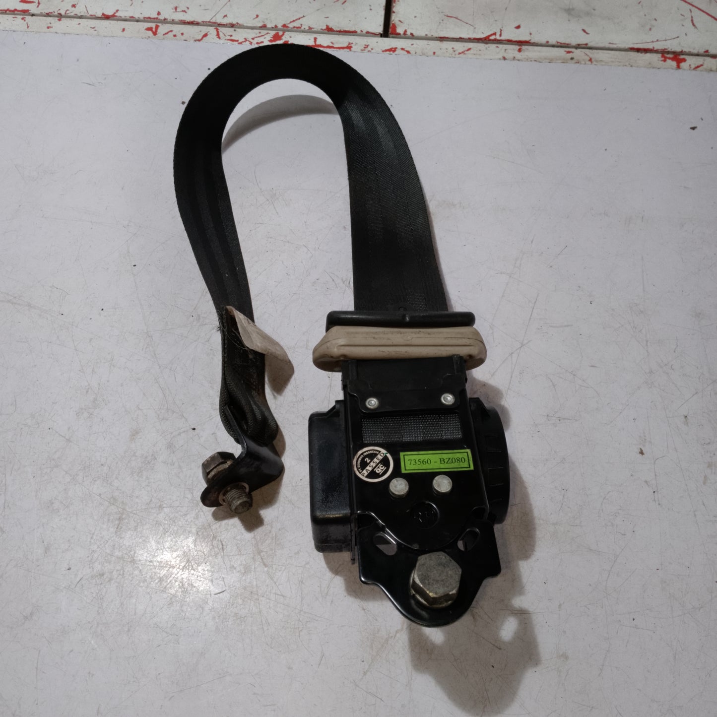 Seat Belt Passenger Side | Toyota Avanza