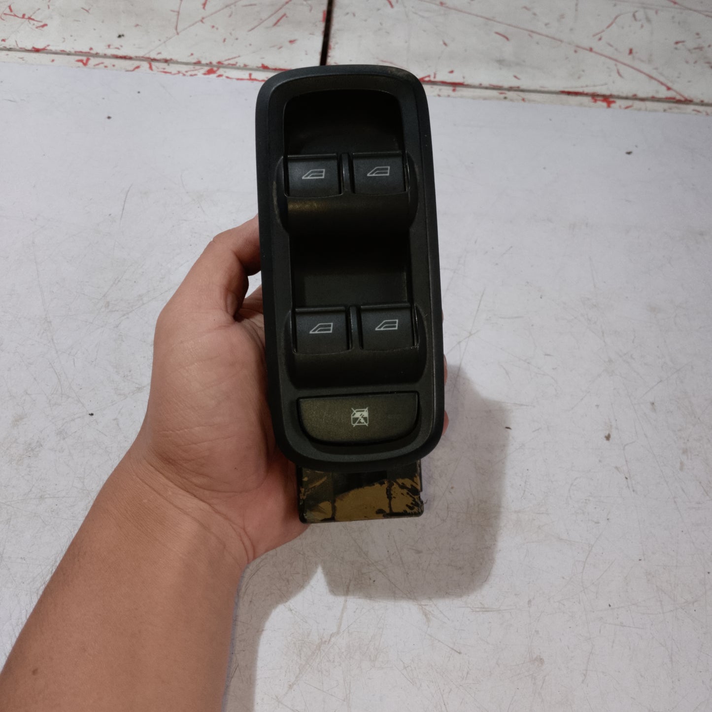 Main Switch | Fiesta