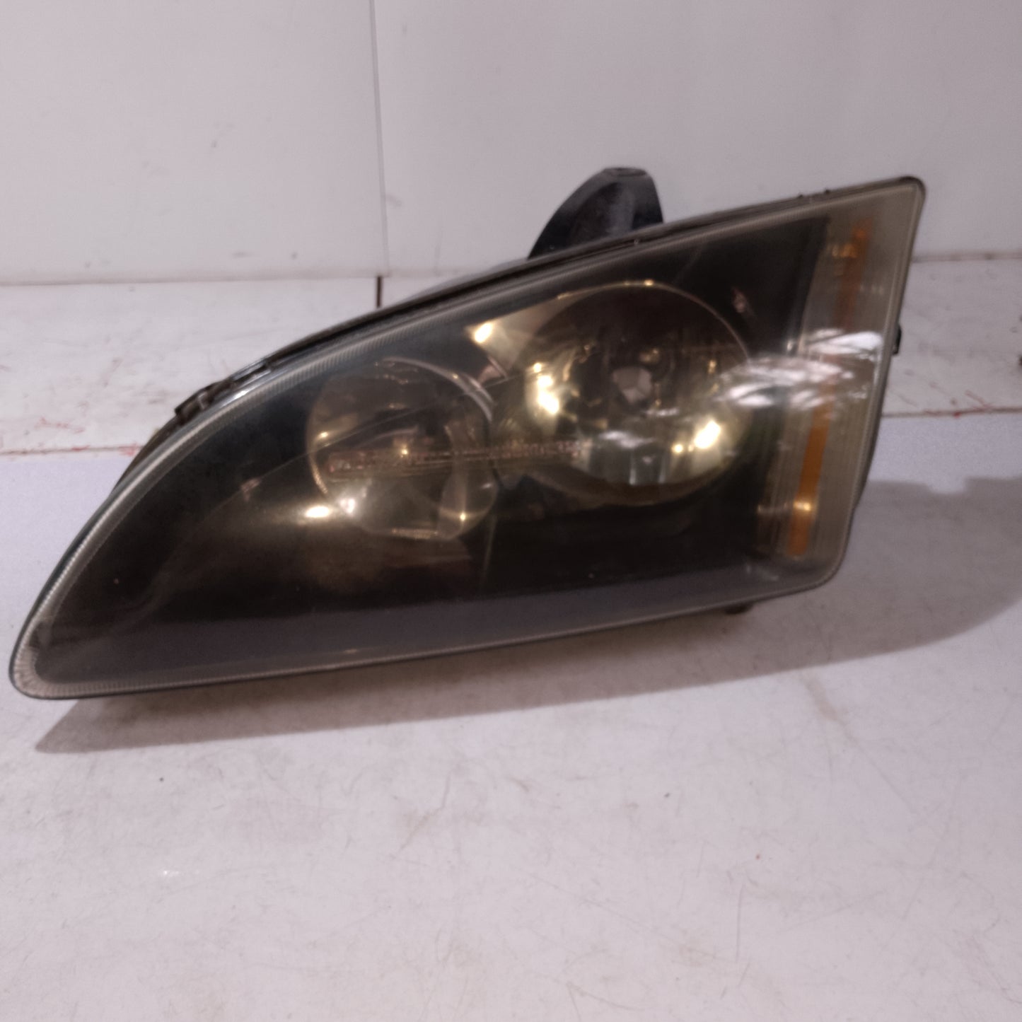 Head Light Driver Side | Focus