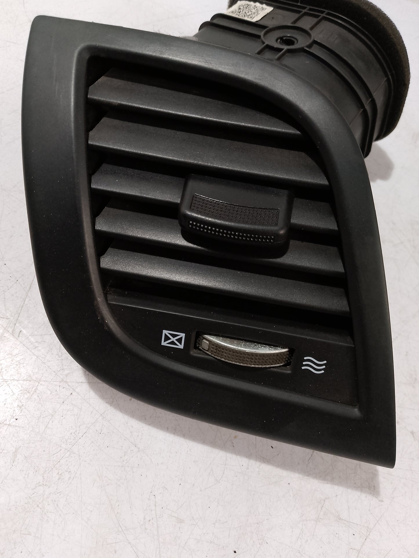 AC Vent RDS |Hyundai Accent | 2017