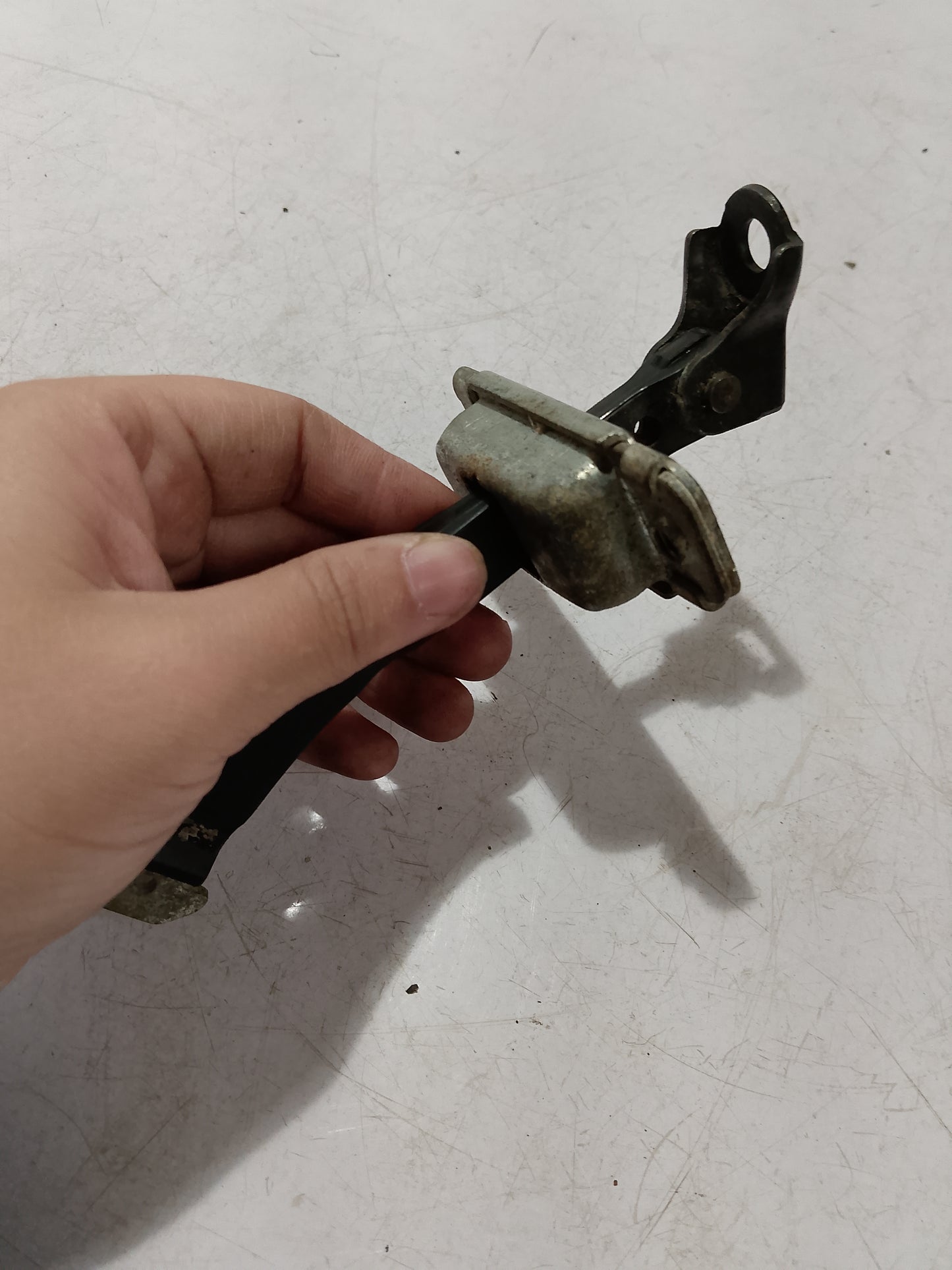 Door Hinges L/S | Hyundai Accent | 2017