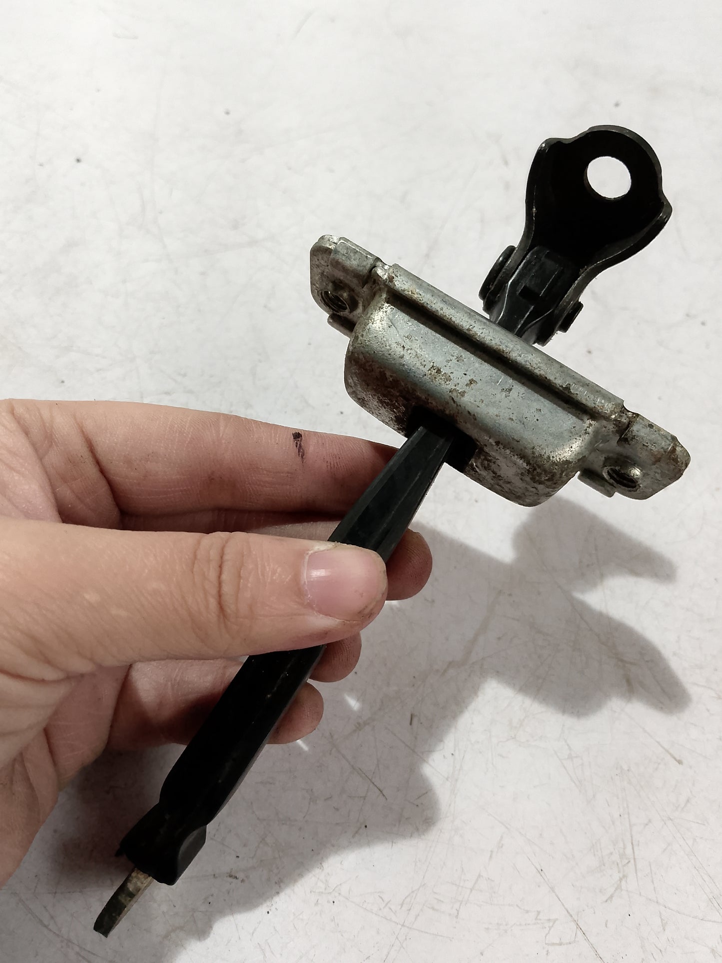 Door Hinges L/S | Hyundai Accent | 2017