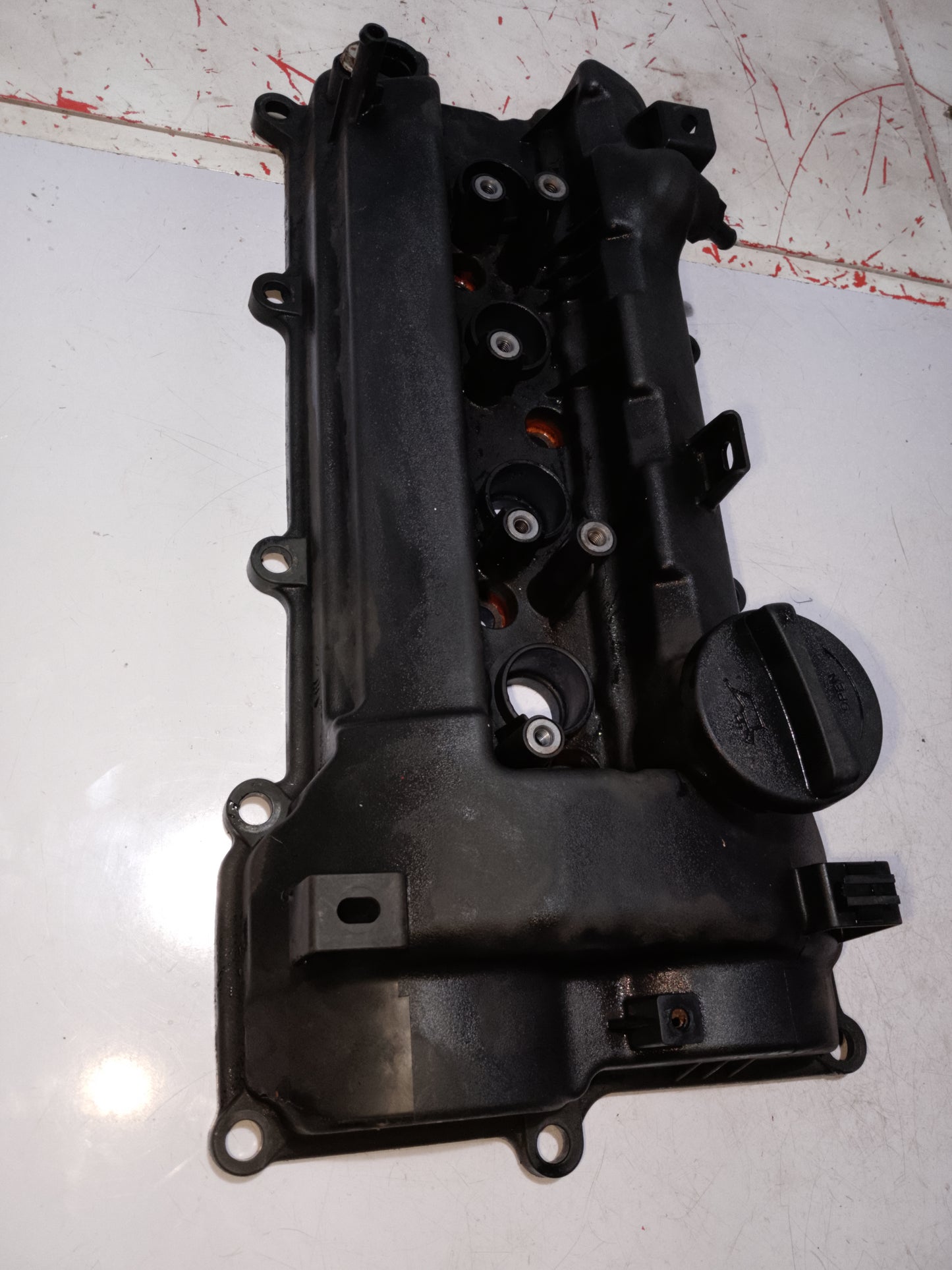 Valve Cover | Hyundai Accent