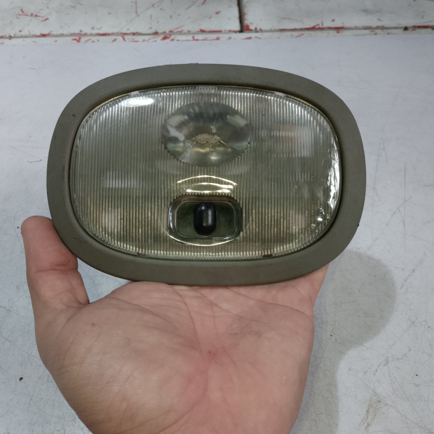 Dome Light With Issue | Expedition