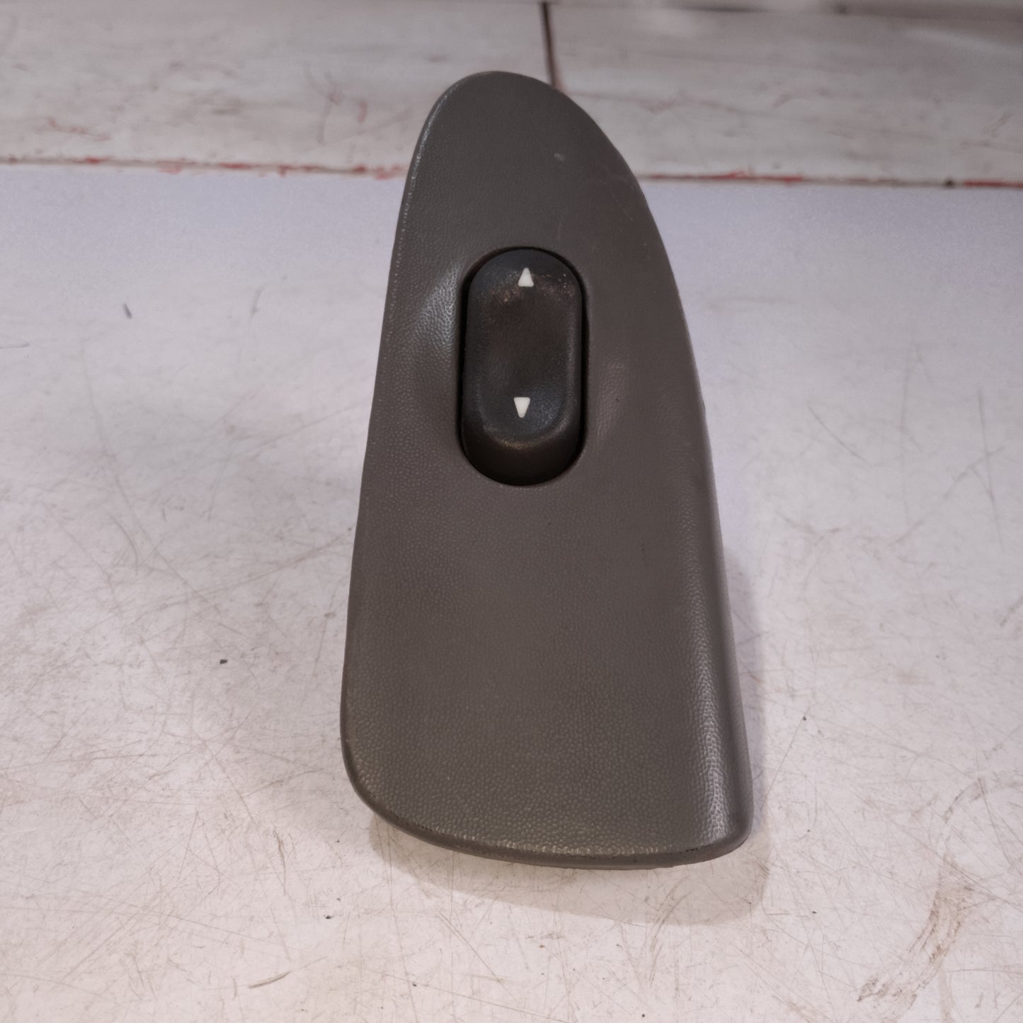 Window Switch | Driver Side | Expedition