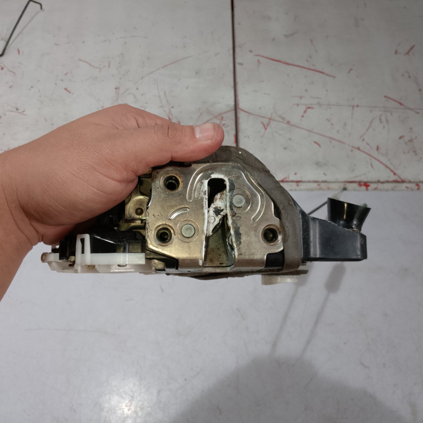 Door Lock Actuator | Front Driver Side | Toyota Vios Superman