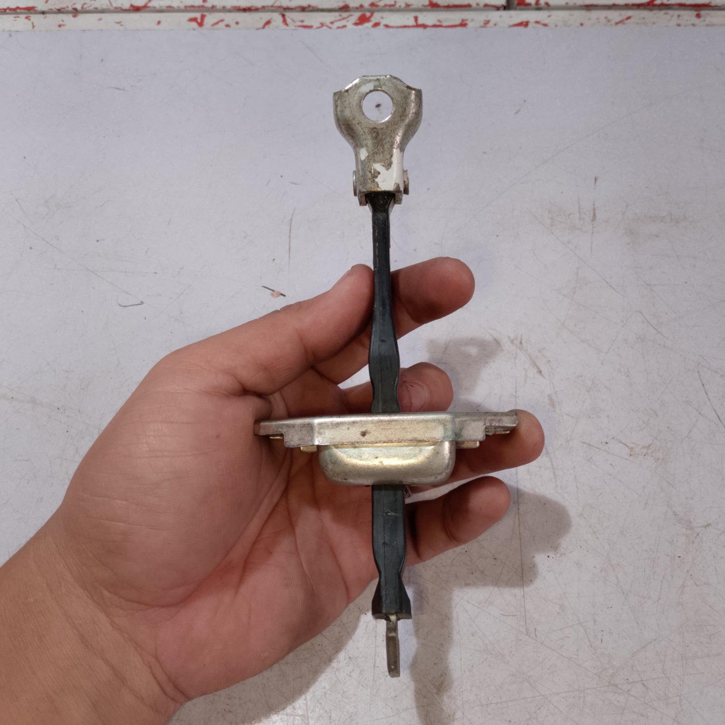 Door Hinge | Toyota Vios Superman