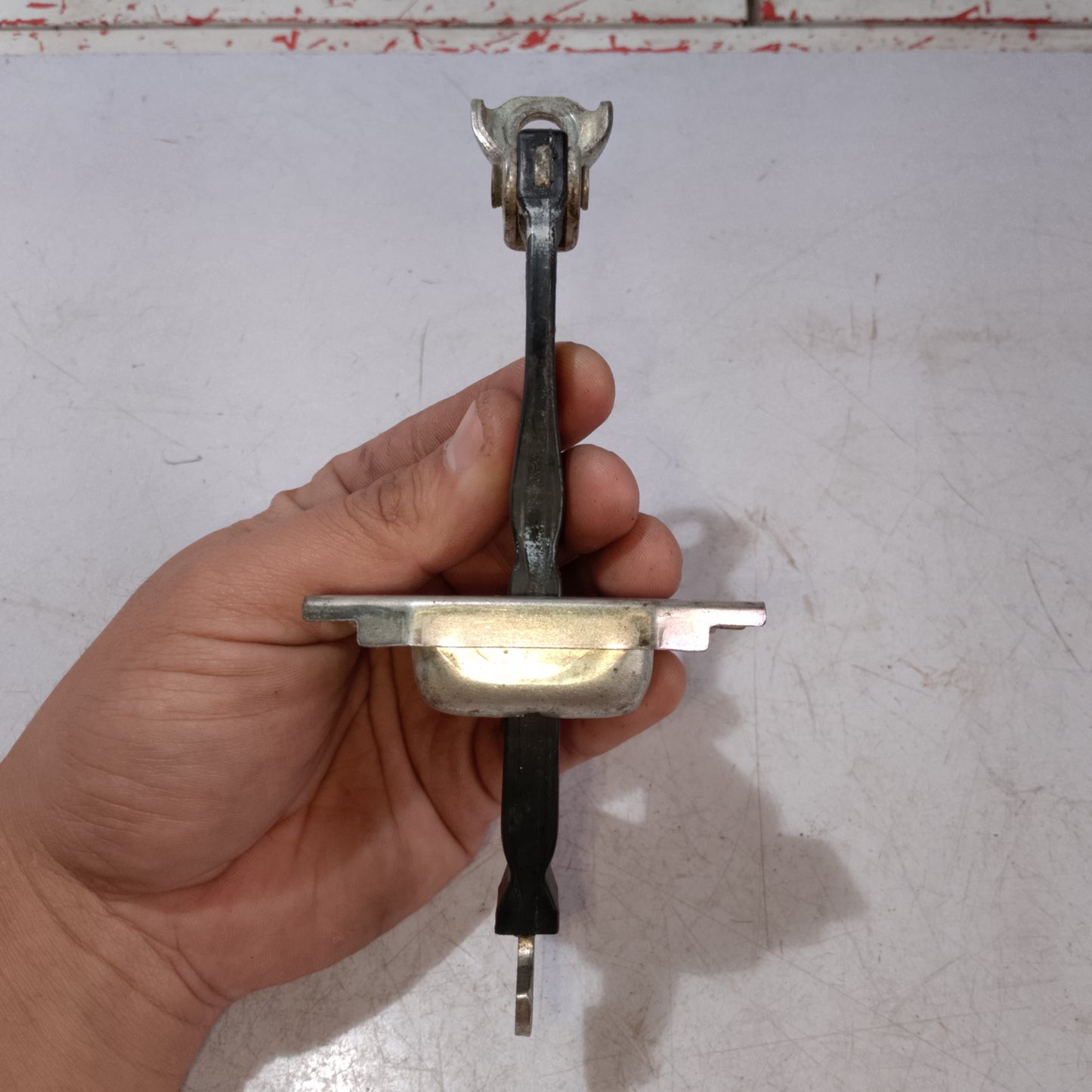 Door Hinge | Toyota Vios Superman