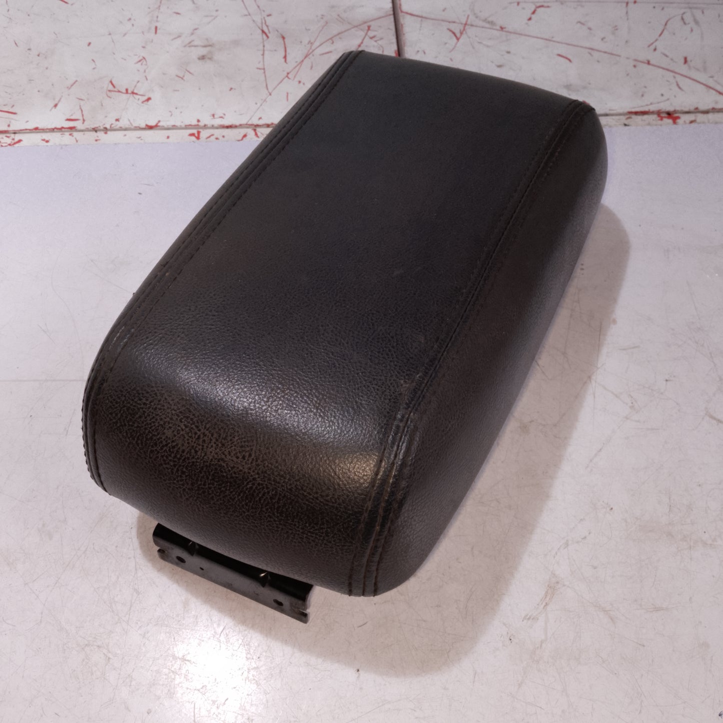 Arm Rest | Mazda Tribute