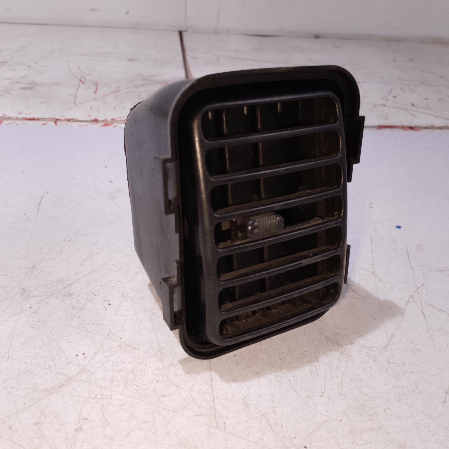 AC Vent | Mazda Tribute