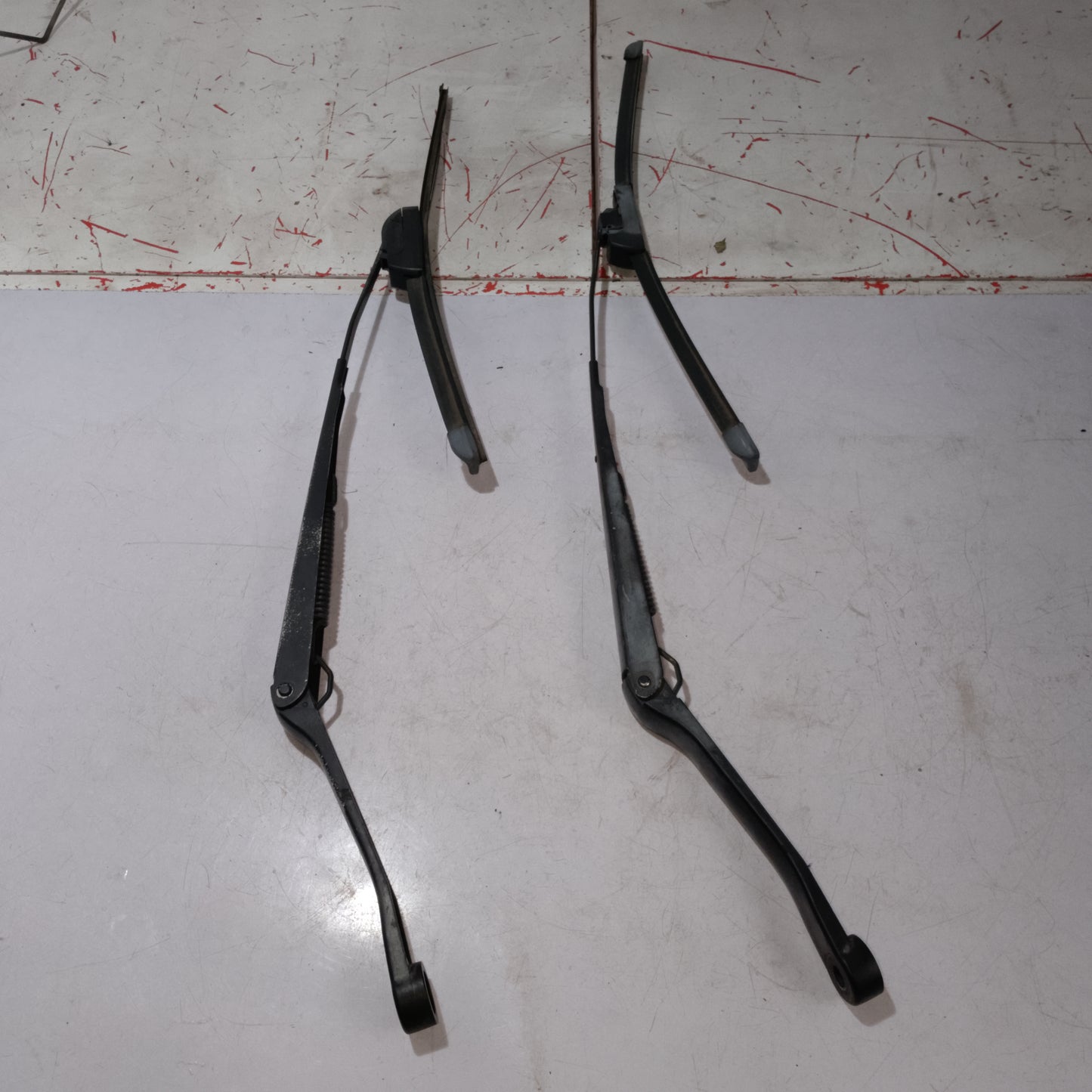 Wiper Arm | Left And Right | Mazda Tribute