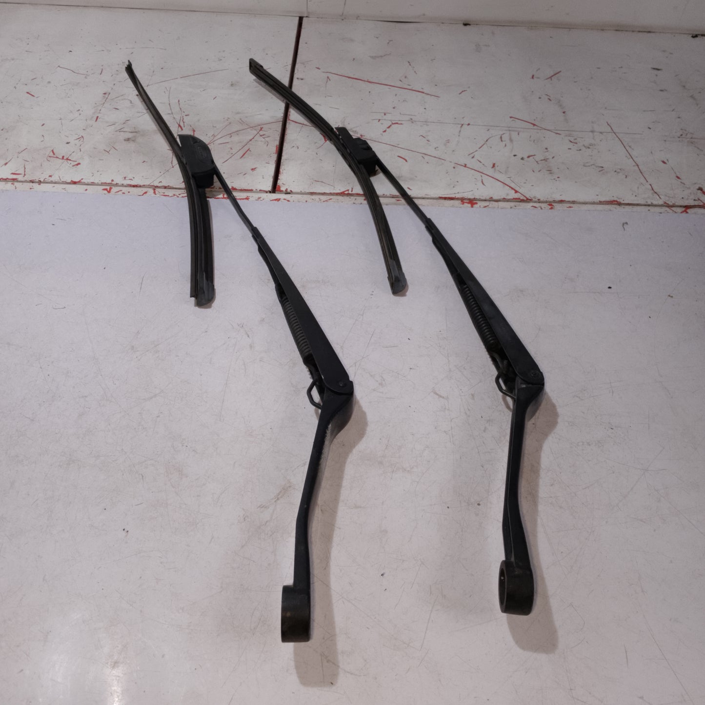 Wiper Arm | Left And Right | Mazda Tribute