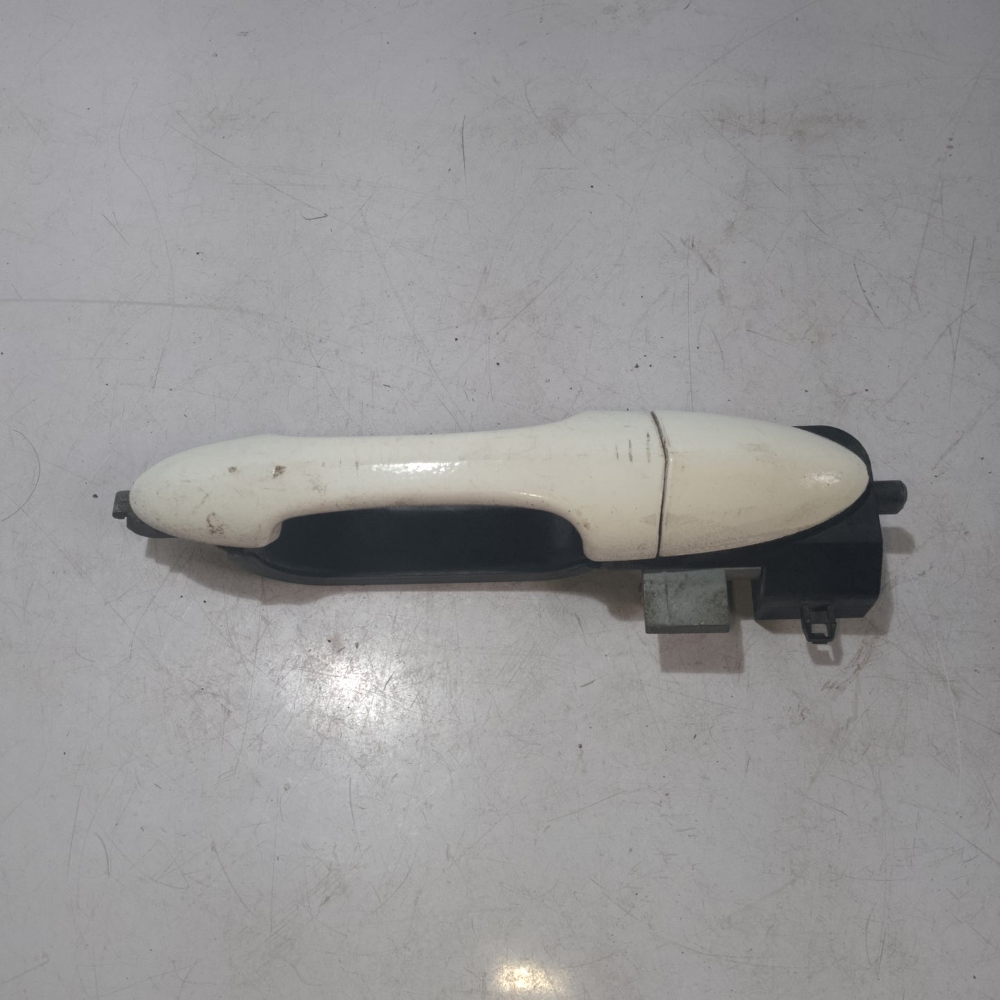 Outer Door Handle | Passenger Side | Mazda Tribute