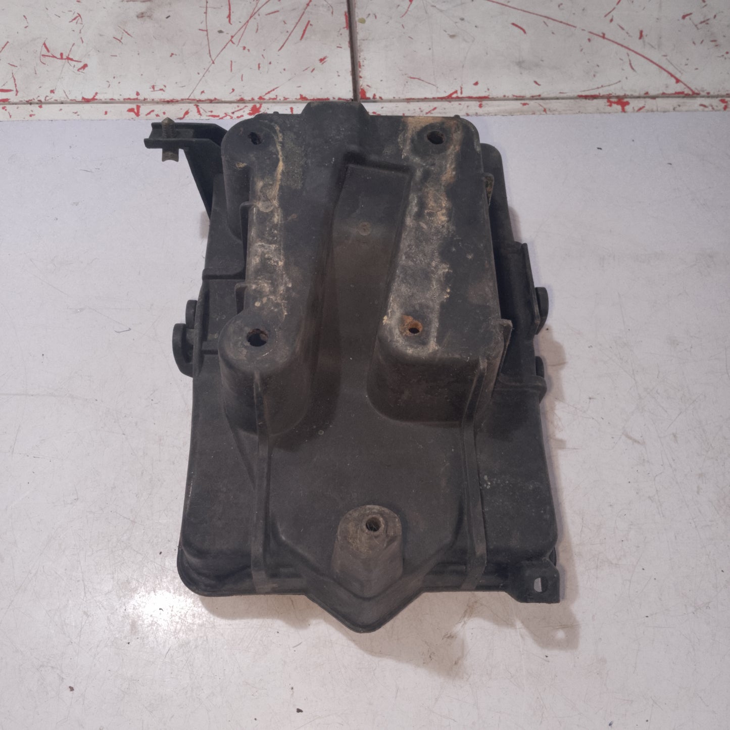 Battery Tray | Mazda Tribute