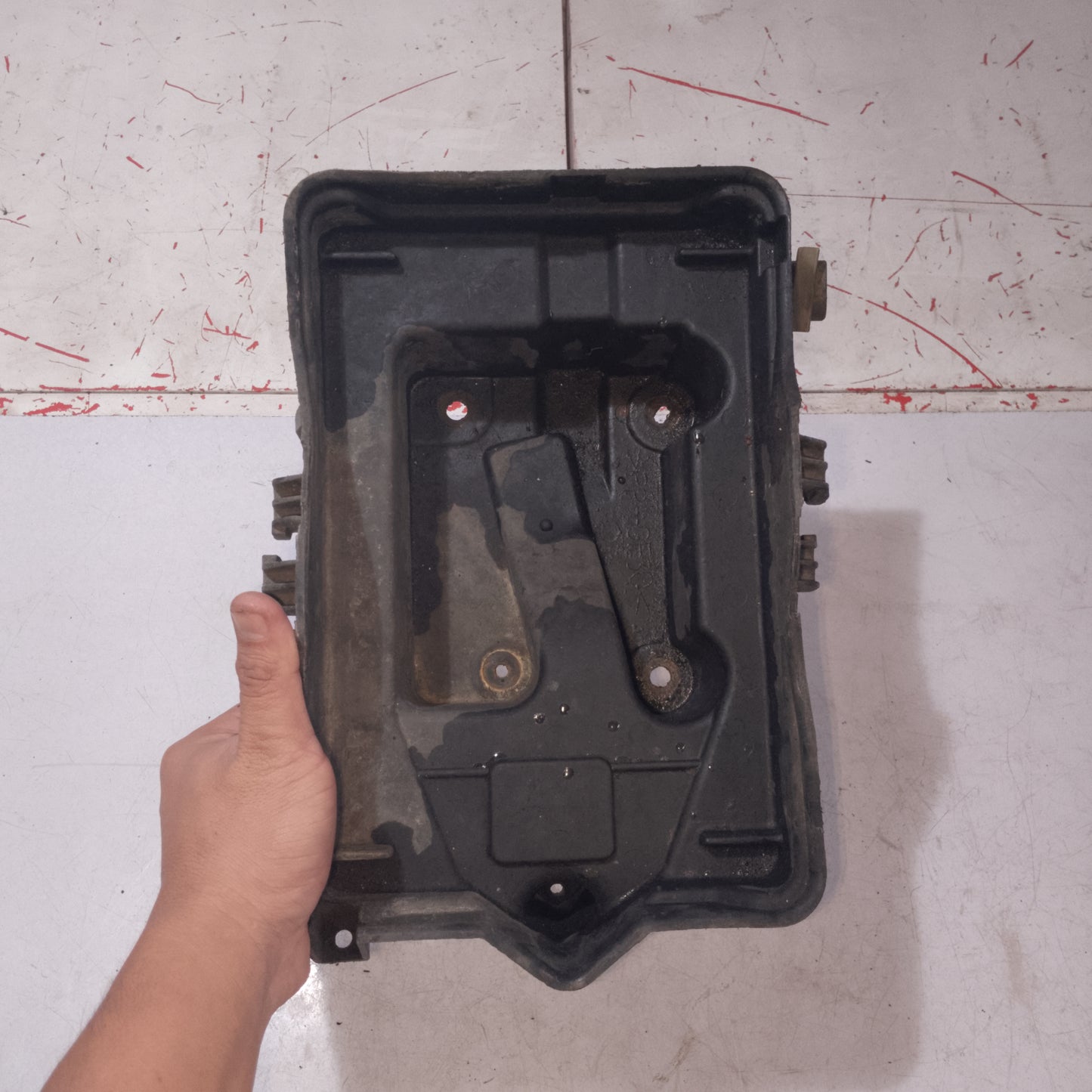 Battery Tray | Mazda Tribute