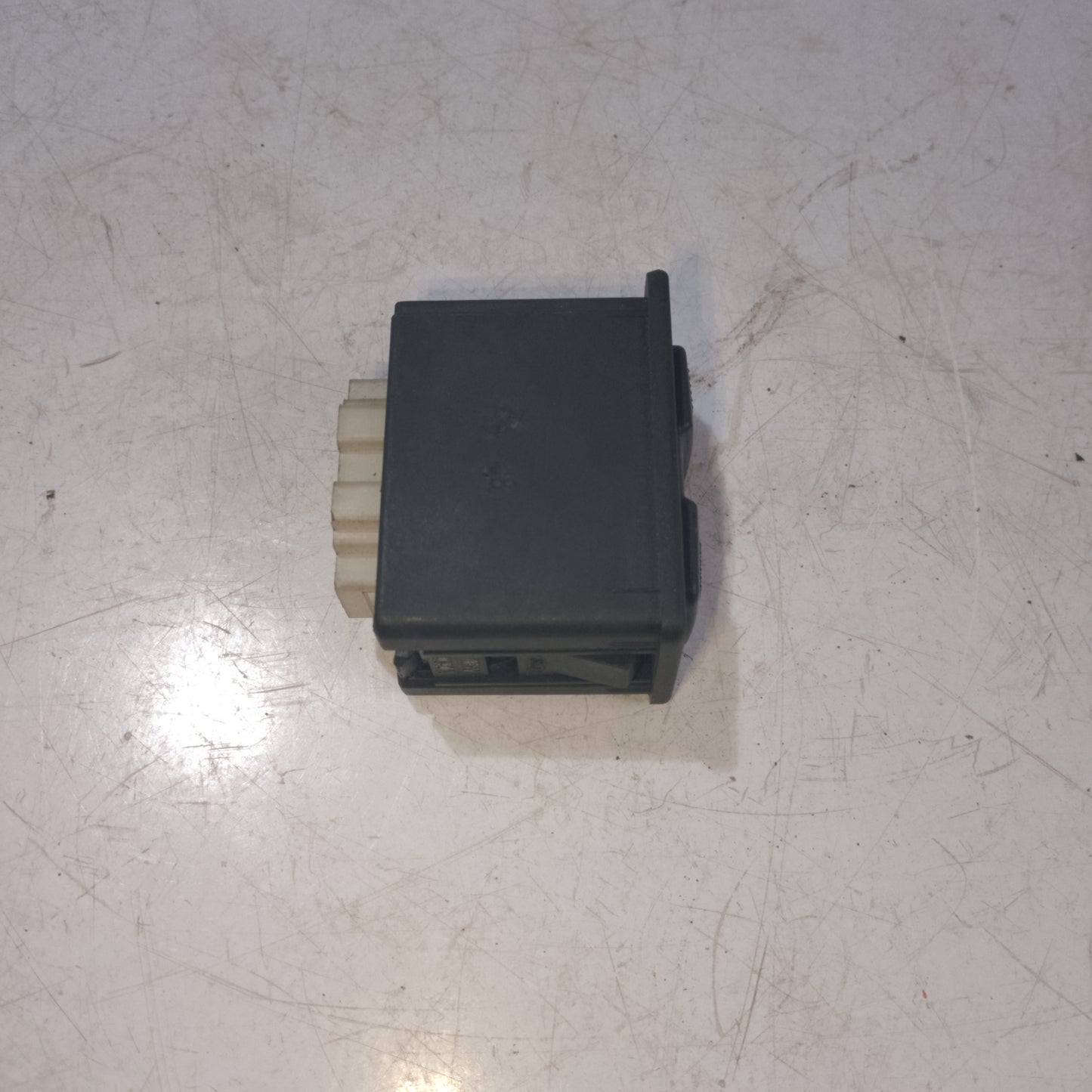 Fog Light Switch | Mazda Tribute
