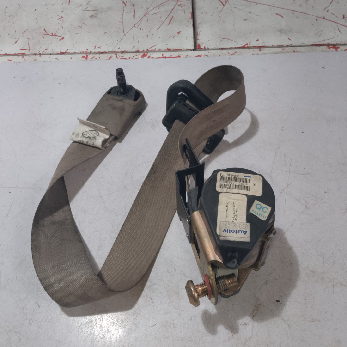 Seat Belt | Front Driver Side | Escape 2.3
