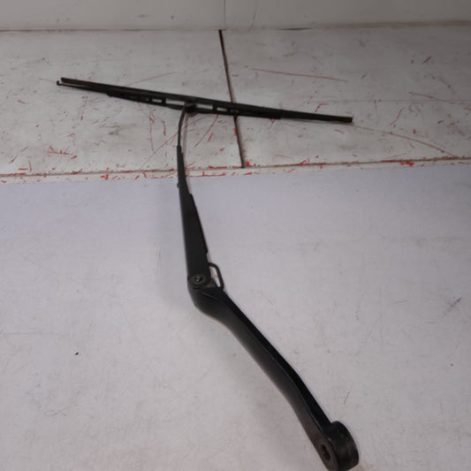 Wiper Arm | Driver Side | Escape 2.0