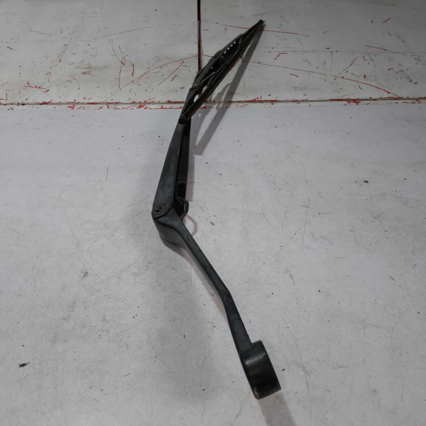 Wiper Arm | Passenger Side | Escape 2.3