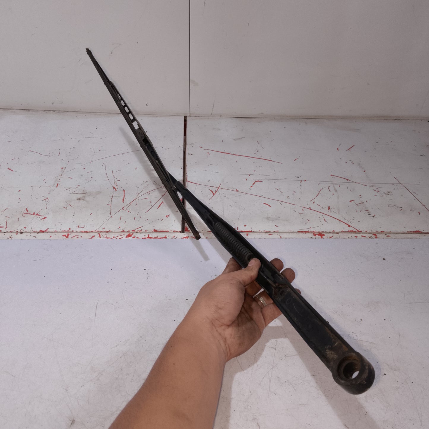 Wiper Arm | Passenger Side | Escape 2.3