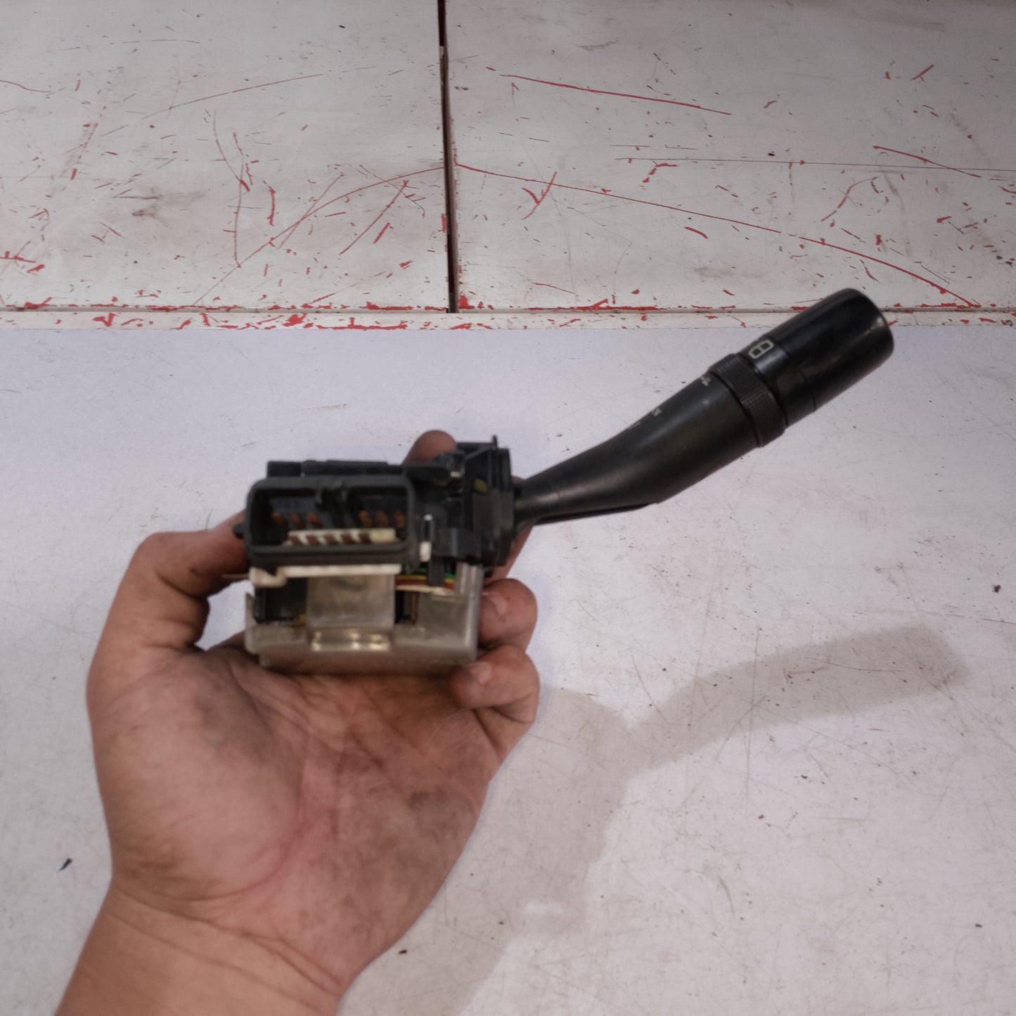 Wiper Switch | Escape 2.0