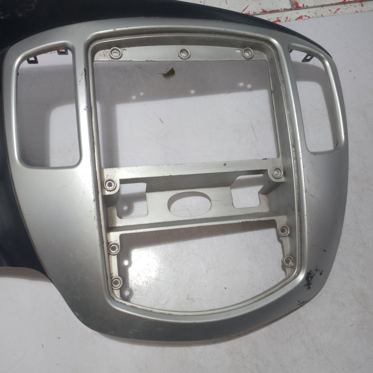 Center Console And Panel Gauge Frame | Escape 2.3