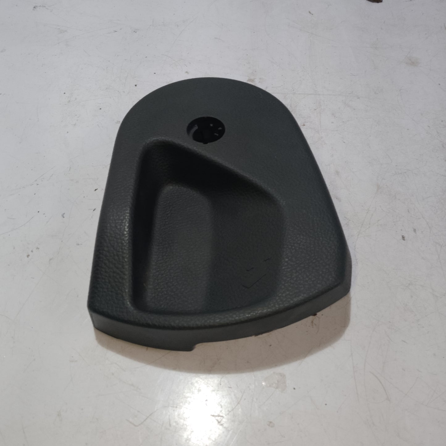 Chair Adjustment Lever | Front Driver Side | Ford Focus 2.0