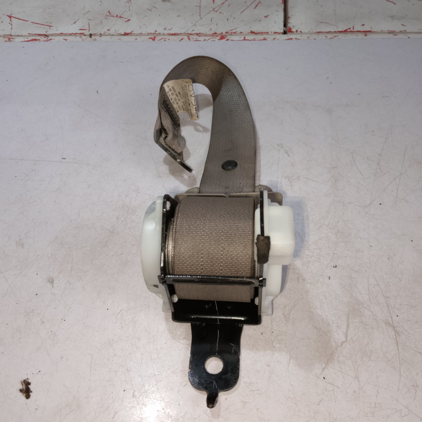 Seat Belt Front Passenger Side | Nissan Almera