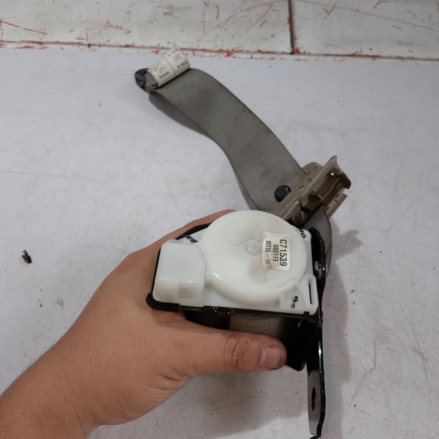 Seat Belt Front Passenger Side | Nissan Almera