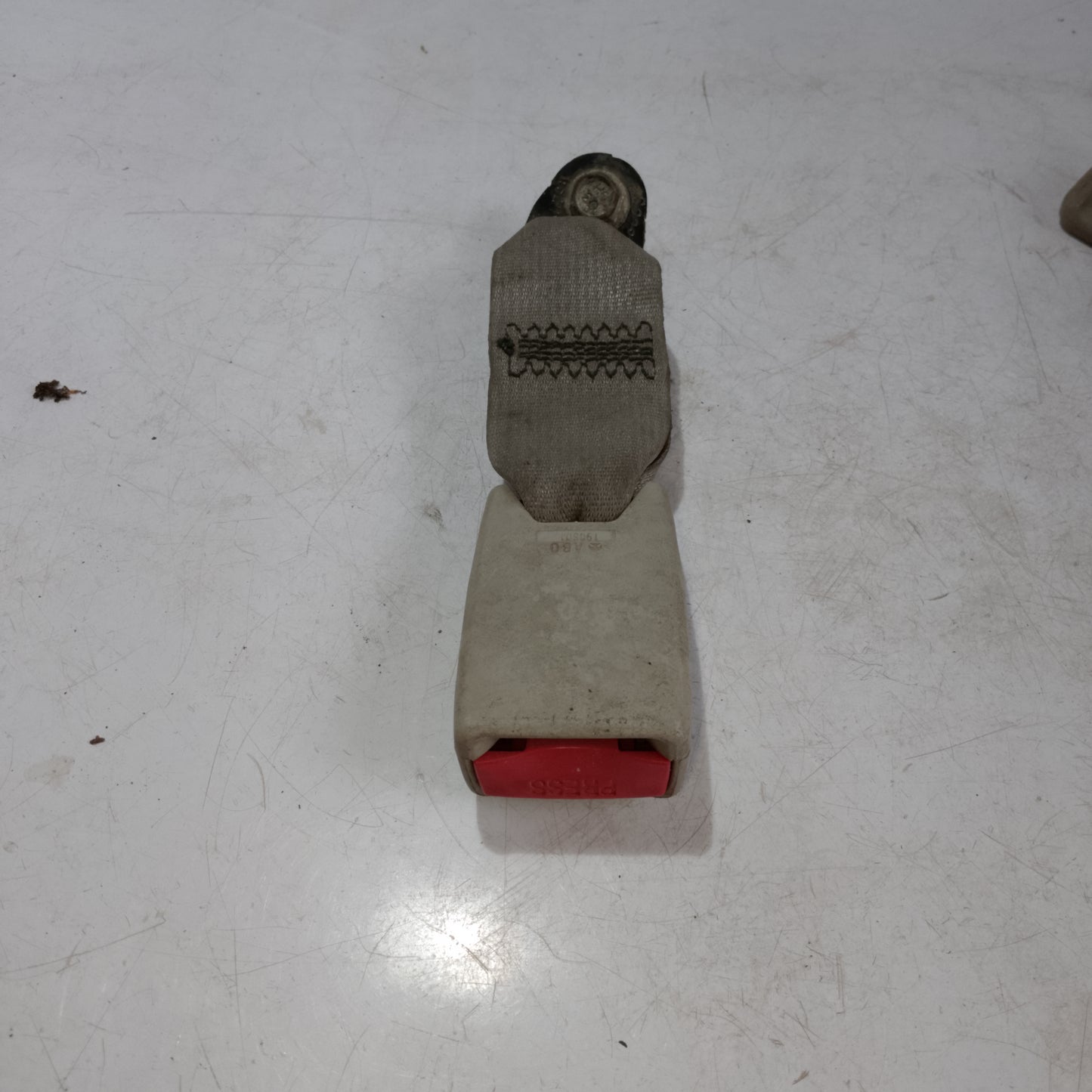 Seat Belt Catcher | Nissan Almera